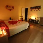 La Rosa Blu 2 Bed & Breakfast
