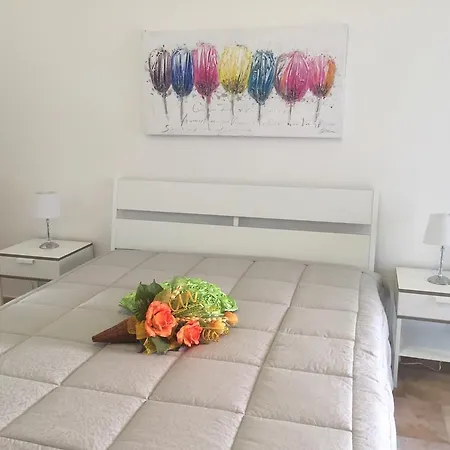 La Rosa Blu 2 Bed & Breakfast *